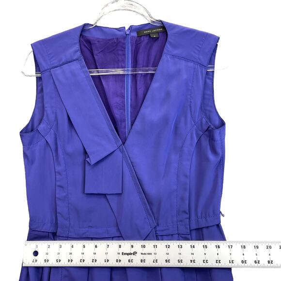 Marc Jacobs Women's Dress Purple Size 8 Sleeveless V-neck, Pleated - Picture 6 of 9